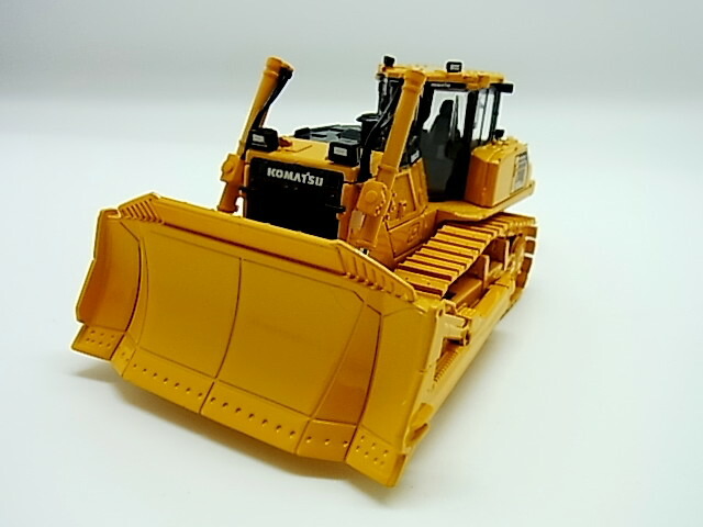 楽天市場】ファーストギア 1/50 コマツ ブルドーザー D51EXi-22