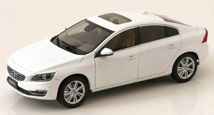 楽天市場】プレミアムクラシックス 1/18 ボルボ FH16 XL キャブ 2018