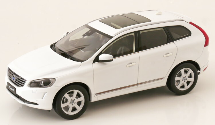 ボルボ特注 Paudi ボルボ Volvo XC40 R-DESIGN 1/18 Amazon | ボルボ特注 Paudi model 1/18 ボルボ Volvo XC40 R