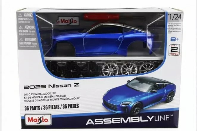 マイスト 1/24 日産 400Z クーペ 2022 青色/黒いこと 模範例一揃いの道具MAISTO 1:24 NISSAN 400Z COUPE 2022 BLUE/BLACK MODEL KIT おもちゃ-ミニカー・トイカー-車