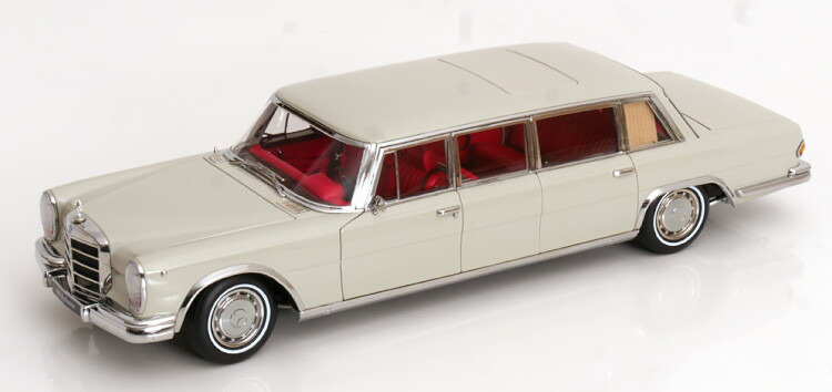 楽天市場】メルセデスベンツ特注 1/18 Vクラス V260 V260L