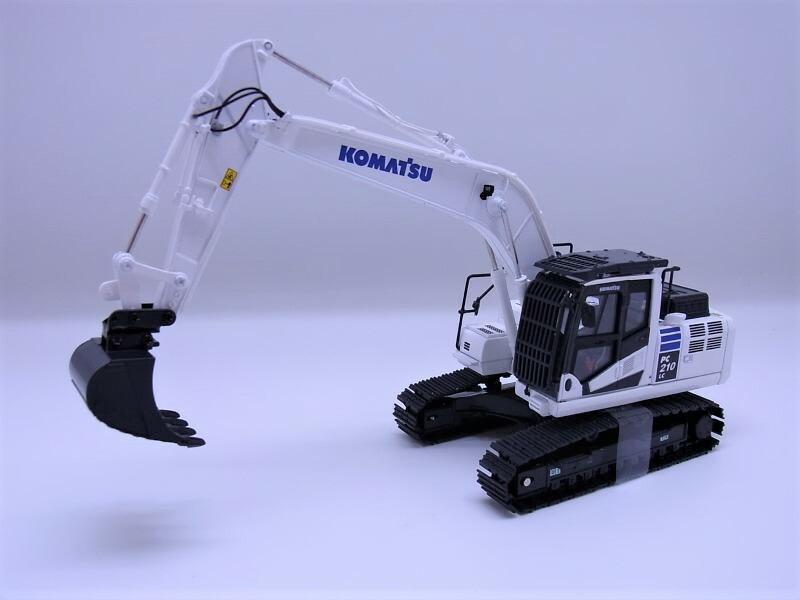 楽天市場】コマツ PC900LC-11 Excavator ショベル / First Gear