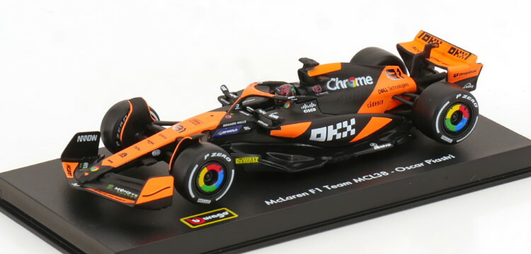 ブラーゴ 1/43 マクラーレン MCL38 #81 マイアミグランプリ 2024 ピアストリ ショーケース ドライバーフィギュア付き Bburago 1:43 McLaren MCL38 #81 GP Miami 2024 Piastri with ShowCase and driver figure