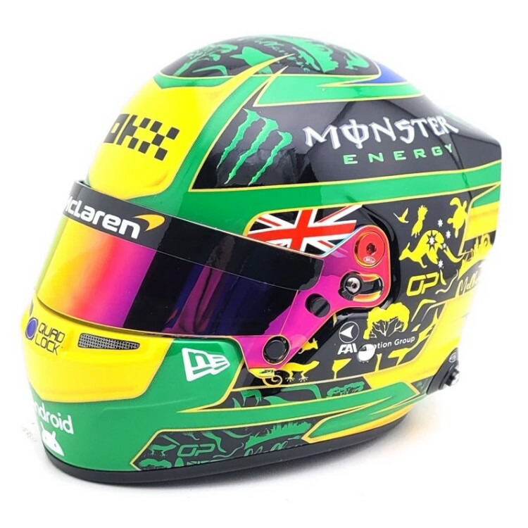 1/2 ヘルメット ハース フェラーリ F1 VF-22 マグヌッセン 2022 1200px-FIA_F1_Austria_2022_Nr.