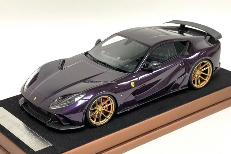 入手困難 UU モデル 夜光機能 1/18 フェラーリ 488 ピスタ ミニカー 入手困難 UU モデル 夜光機能 1/18 フェラーリ 488 ピスタ