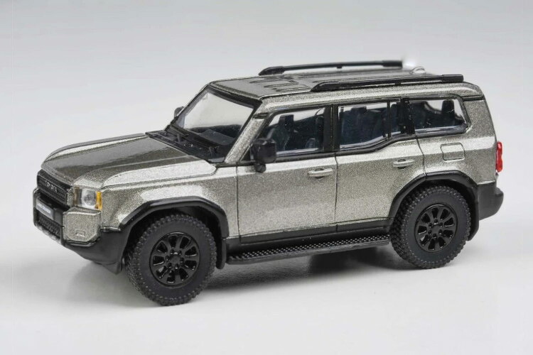 パラゴンモデル 1/64 トヨタ ランドクルーザー 250 左ハンドル 2024 シルバー PARAGON MODELS 1/64 TOYOTA LAND CRUISER 250 LHD 2024 SILVER