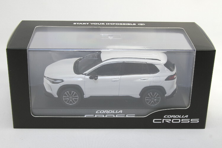 Amazon.co.jp: 1/30 ミニカー 新型カローラクロス COROLLA CROSS