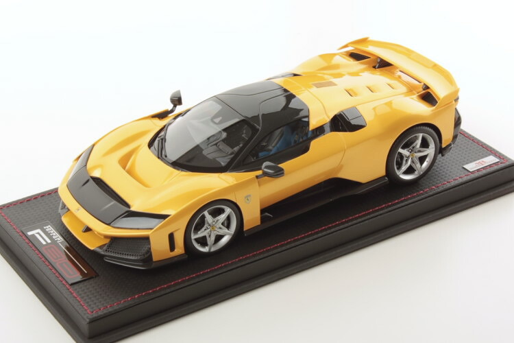 MRひな形 1/18 フェラーリ F80 2024 ジアッロトリストラート イエローメタリック 黒いこと  99台押さえるMR-MODELS 1:18 FERRARI F80 2024 GIALLO TRISTRATO YELLOW MET BLACK LIMITED 99 pcs