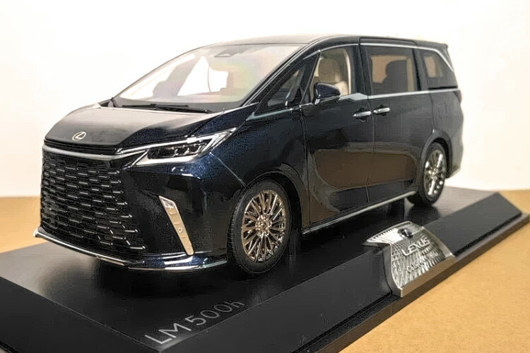 楽天市場】京商 1/18 レクサス LM300h ブラック : カーホビー