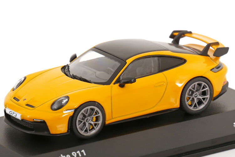 ポルシェ1/43 ミニカーPORSCHE 911GT3  CENTER 限定 スパーク 1/43 ポルシェ 911 GT3 R No.54 Dinamic Motorsport