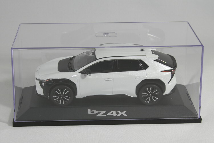 楽天市場】トヨタ特注 1/30 新型 トヨタ BZ4X 2022 カラーサンプル