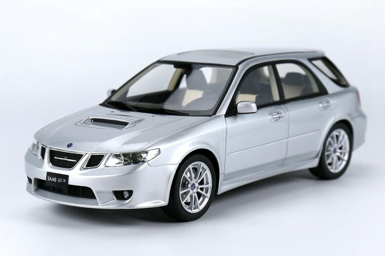 ラドスケール 1/18 サーブ 9-2X エアロ (シルバー) 50台限定 CULT SCALE MODELS 1⁄18 サーブ 9-5 ターボ エアロ 1998
