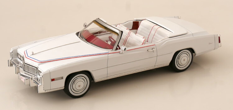 キャデラック　エスカーラ　コンセプト　1/18 ミニカー 楽天市場】キャデラック特注 1/18 キャデラック・エスカーラ