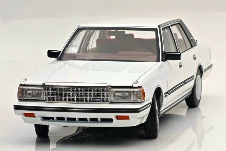 楽天市場】SAMURAI 京商 1/18 トヨタ クラウンハイブリッド アスリート