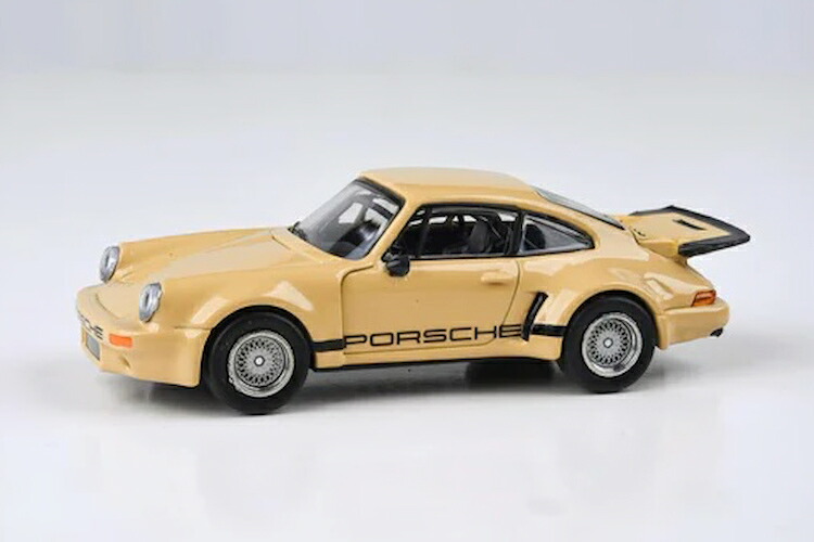 Para64 1/64 ポルシェ 911 カレラ RSR 3.0 スペイン領サハラ ベージュPara64 1:64 Porsche 911 Carrera RSR 3.0 Sahara Beige