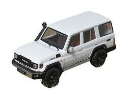 GCD-MODELS 1/64 トヨタ ランドクルーザー J76 2024 ホワイトメタリック GCD-MODELS 1:64 TOYOTA LAND CRUISER (J76) 2024 WHITE METALLIC