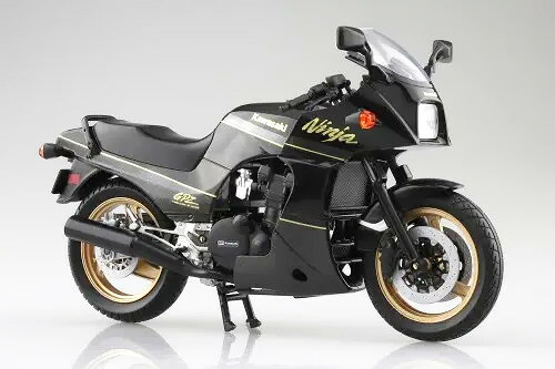 アオシマ 1/12 カワサキ GPz900R 黒いこと ゴールドAOSHIMA 1:12 Kawasaki GPz900R Black Gold
