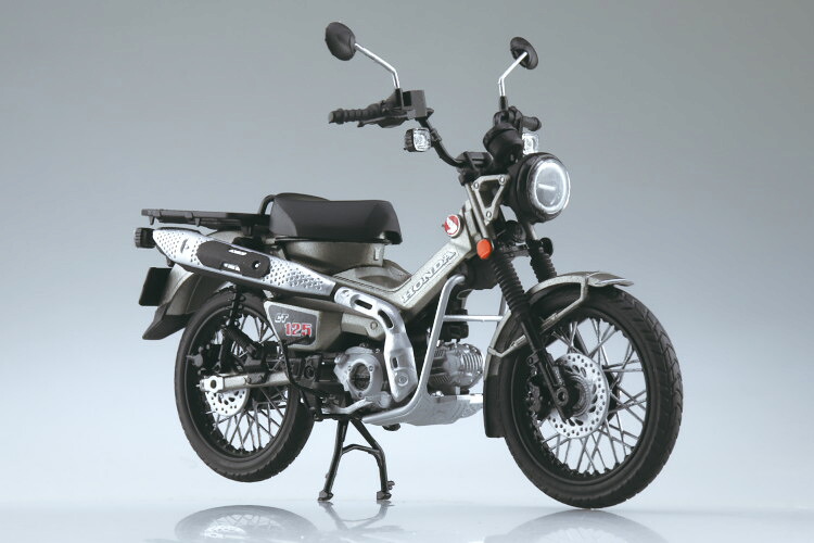 アオシマ 1/12 ホンダ CT125 狩り人少年 マットアーマードシルバーメタリックAOSHIMA 1:12 Honda CT125 Hunter Cub Matte Armored Silver Metallic