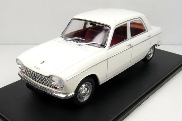 SALVAT 1/24 プジョー 204 1968 ホワイト SALVAT 1:24 PEUGEOT 204 1968 White