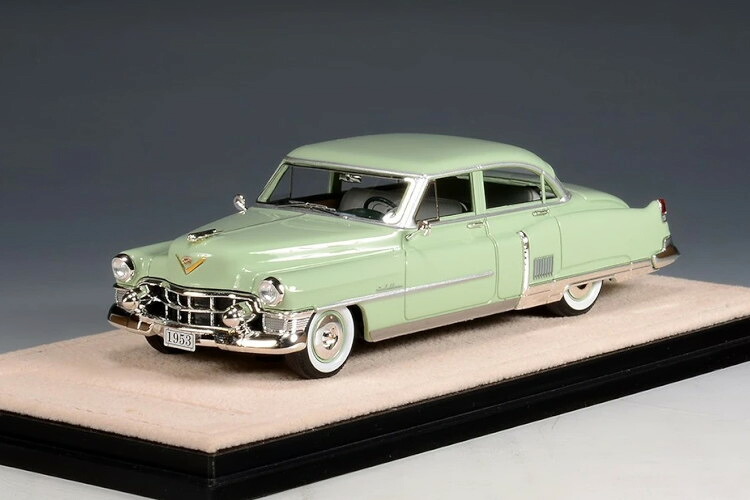 Stamp Models 1/43 キャデラック フリート白木 シックスティスペシャル 1953 グロス緑であること 199台制限事項Stamp Models 1:43 CADILLAC FLEETWOOD SIXTY SPECIAL 1953 GLOSS GREEN LIMITED 199 pcs