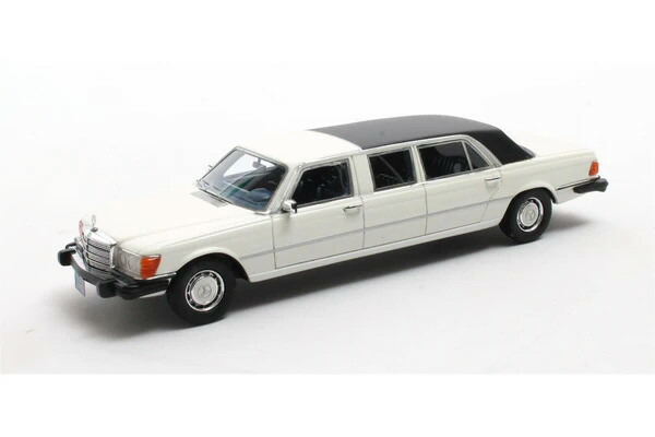 行列 1/43 メルセデス ベンツ 450 SEL 伸ばすことリムジーン 1973 1980 白いことMatrix 1:43 Mercedes-Benz 450 Sel Stretch Limousine 1973 1980 White