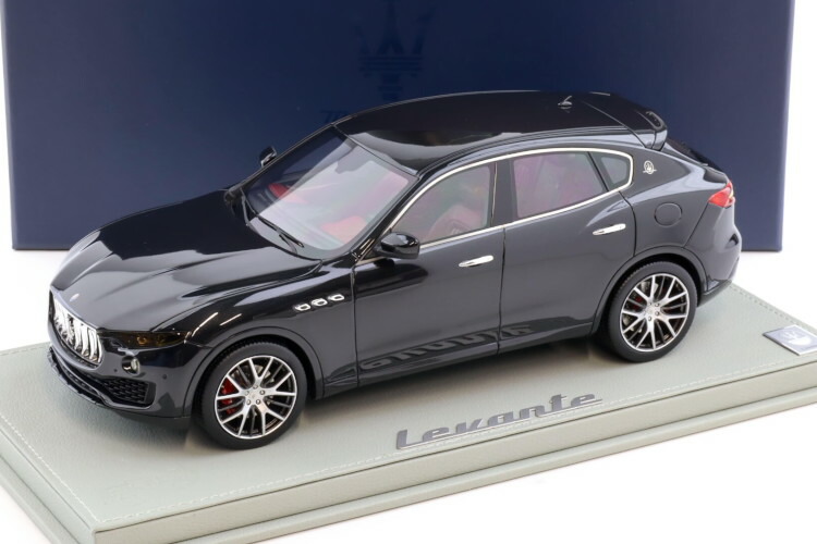 限定値下げ マセラティ レヴァンテ 1/18 ミニカー 非売品 Maserati