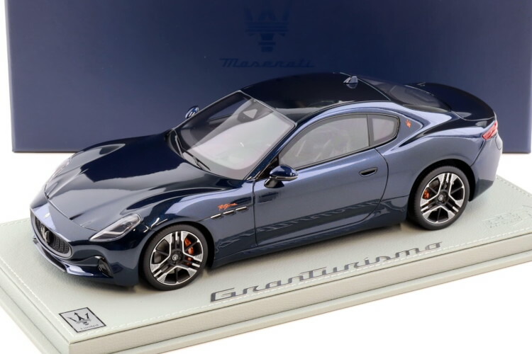 マセラティ特注 BBR 1/18 マセラティ グラントゥーリズモ フォルゴーレ 2023 ブルー ノービレ メタリック BBR 1:18 Maserati Granturismo Folgore 2023 Blu Nobile metallic