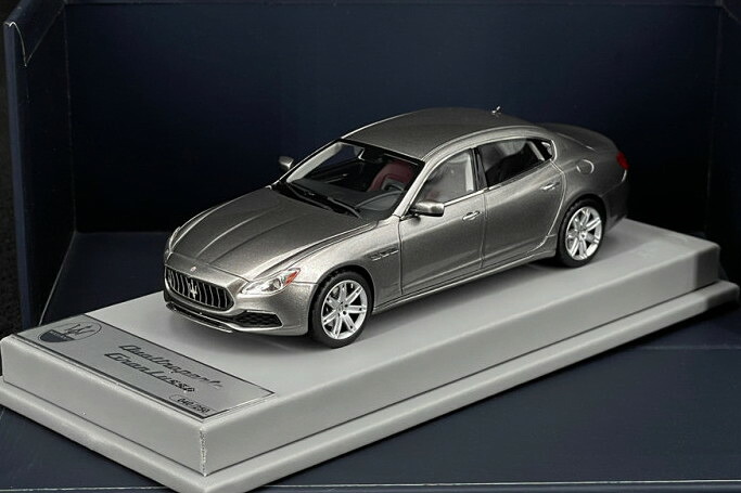 BBR 1/43 マセラティ クアトロポルテ グランルッソ 2017 グリージョ 250台押さえるBBR 1:43 Maserati Quattroporte GranLusso 2017 Grigio Limited 250 pcs