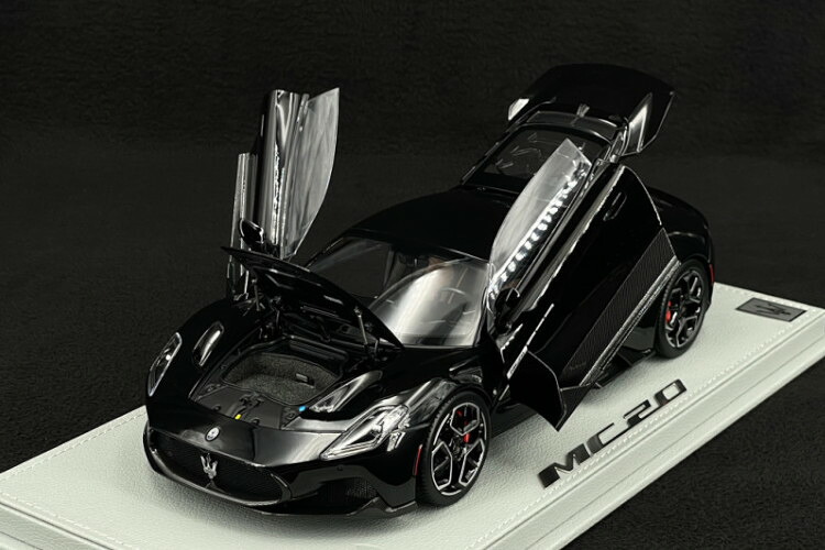 BBR 1/18 マセラティ MC20 2020 ネロ 難問 開閉BBR 1:18 Maserati MC20 2020 Nero Enigma
