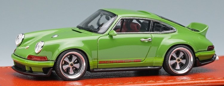 タイタン64 1/64 シンガー DLS グリーン 400台限定Titan64 1:64 Singer DLS Green Limited 400 pcs|Reowide モデルカー カタログ SHOP