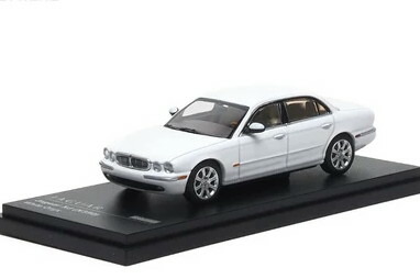 楽天市場】Almost Real 1/18 ジャガー デイムラー XJ6 (XJ40) ブラック