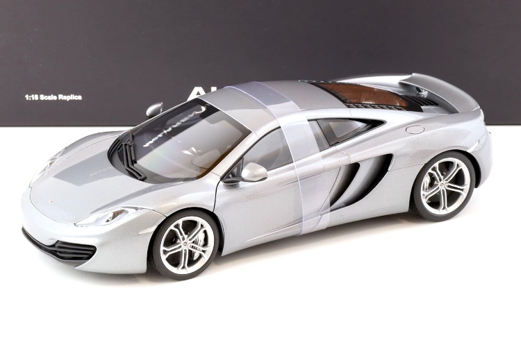 AUTOart 1/18 マクラーレン MP4-12C GT3 (ホワイト) 完成品 楽天市場】オートアート 1/18 マクラーレン MP4-12C GT3 2011