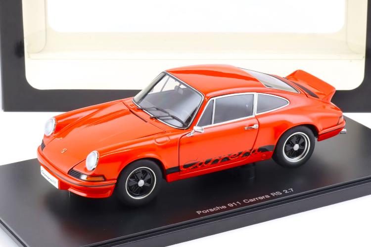 新品サーキットの狼！オートアート1/18 ポルシェ 911 カレラ 2.7 RS AUTOart 1/18 ポルシェ 911 カレラ 2.7 RS （サーキットの狼