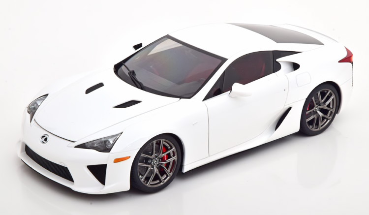 楽天市場】オートアート 1/18 レクサス LS600hL セダン 2013 ホワイト