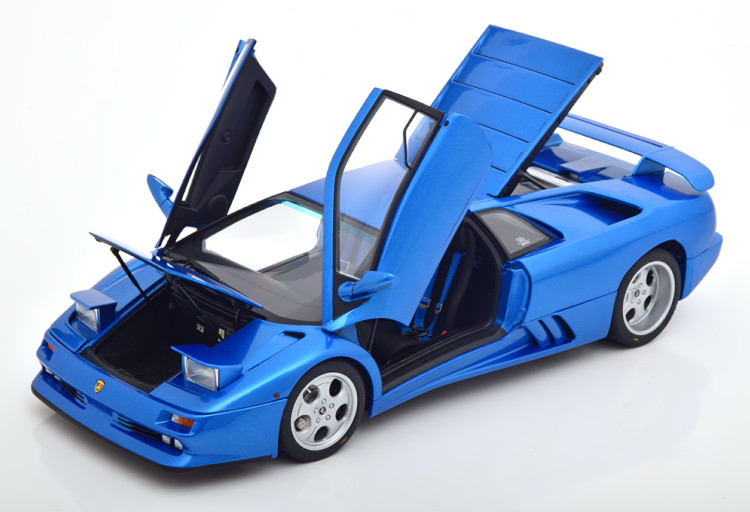 楽天市場】アポロ 1/18 アポロ IE レッドドラゴン 300台限定