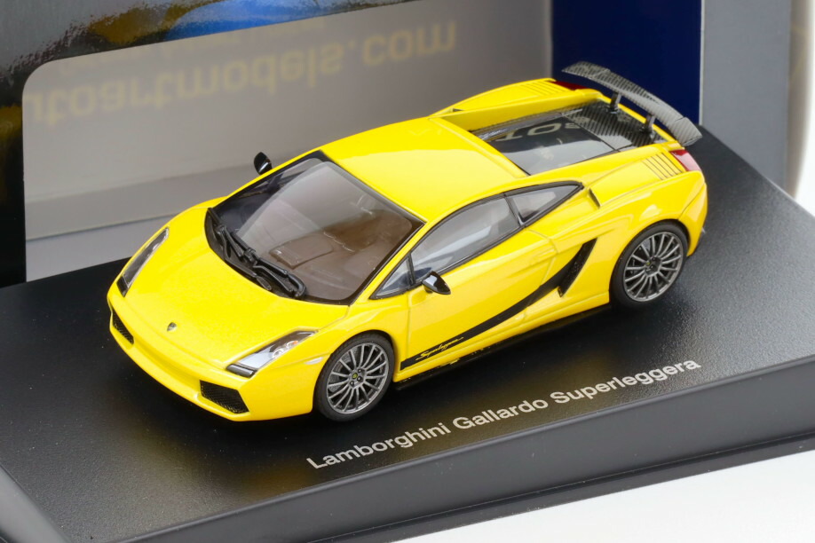 1/18 オートアート ランボルギーニ ガヤルド LP570-4 楽天市場】オートアート 1/18 ランボルギーニ ガヤルド LP570-4
