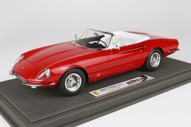 1/18 BBR フェラーリ 330 GT 2+2 1/18 BBR Ferrari 330 GT 2+2 S/N 7161 GT Enzo Ferrari's