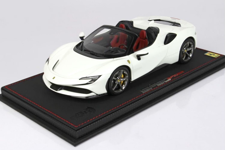 【新品未開封】BBR フェラーリ 1/18 SF90 Spider 40台限定 1/18 BBR Ferrari SF90 Spider (Rosso Corsa Red) Car Model