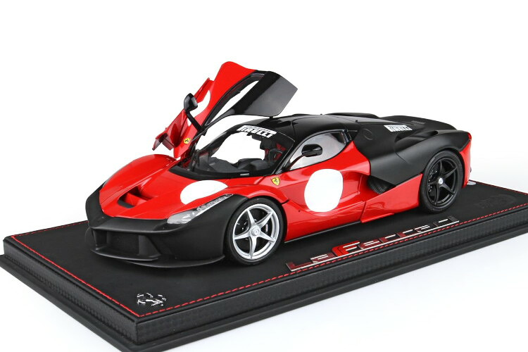 BBR 1/18 フェラーリ ラフェラーリ 第3フェーズ プロトタイプ テスト 2012 ショーケース付き レッド ブラック 102台限定 開閉 BBR 1:18 FERRARI LAFERRARI 3rd PHASE PROTOTYPE TEST 2012 WITH SHOWCASE RED BLACK LIMITED 102 pcs