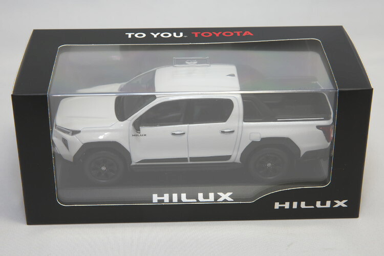 トヨタ特注 1/30 ハイラックス プラチナホワイトパールマイカ 色つや見本 2026 ミニカー TOYOTA HILUX 1/18 1/43