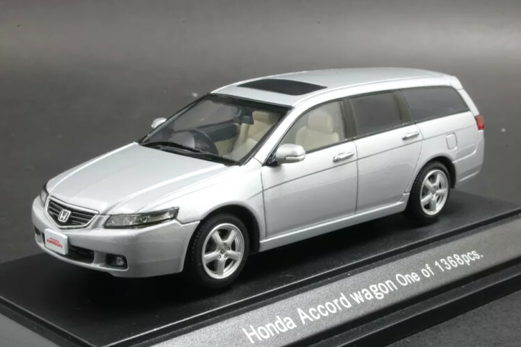 エブロ Honda Accord EuroR ホンダ アコード ユーロR CL7 アコード（ホンダ）ユーロR（2005年11月）｜カタログから中古車