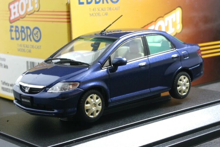 エブロ 1/43 ホンダ フィット アリア 2002 エターナルブルー パール Ebbro 1:43 Honda Fit Aria 2002 Eternal Blue Pearl