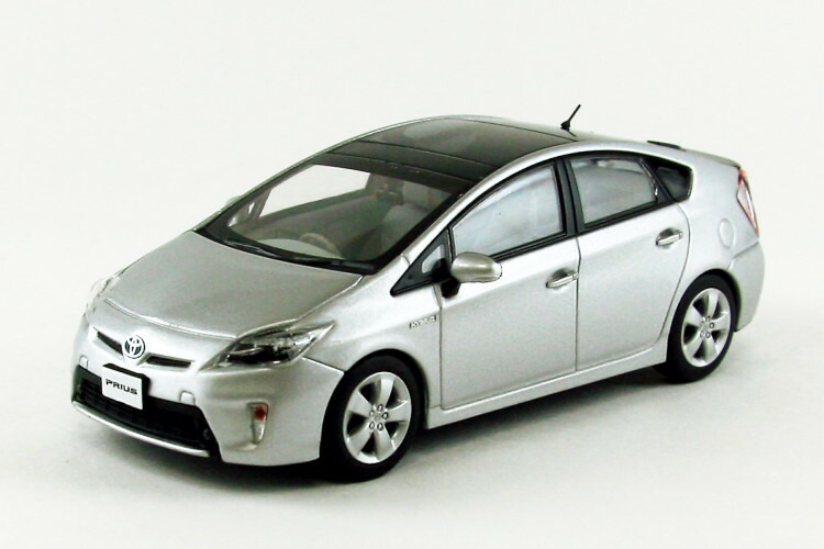 エブロ 1/43 トヨタ プリウス ムーンルーフ シルバーメタリック EBBRO 1:43 TOYOTA Prius Moonroof SILVER METALLIC｜Reowide モデルカー カタログ SHOP