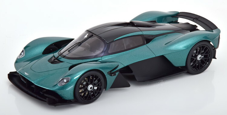 GTスピリット 1/18 アストンマーティン ヴァルキリー 2021 グリーンメタリック  1999台限定<br>GT SPIRIT 1:18 Aston Martin Valkyrie 2021 greenmetallic Limited Edition 1999 pcs