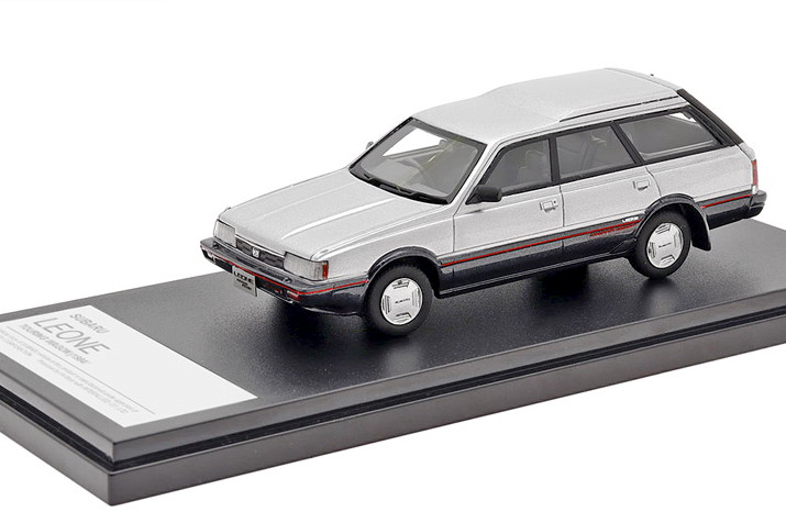 最終値下げ　Spark Model スバルレオーネターボ　1/43 ホワイト 最終値下げ Spark Model スバルレオーネターボ 1/43 ホワイト