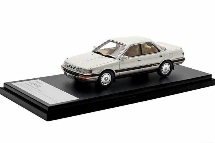 ミニカー Toyota CORONA HARDTOP 1800 GT-TR 1983 HS Toyota CORONA HARDTOP 1800 GT-TR (1983) ブルーメタリック
