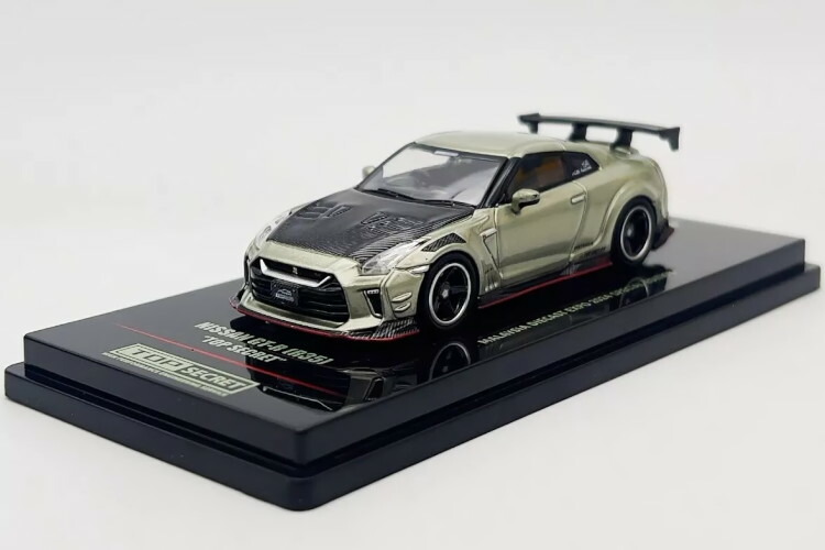 日産 35 GT-R Nismo ニスモ　2024 ミニカー フィギュア 日産 35 GT-R Nismo ニスモ 2024 ミニカー フィギュア Amazon