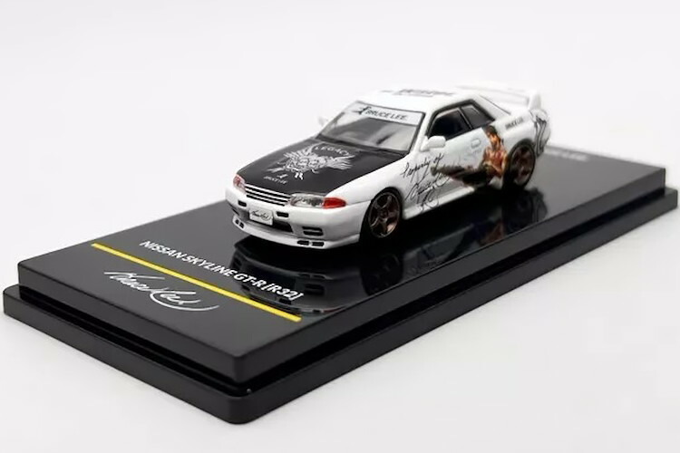楽天市場】Finclassically 1/64 NSX TRA by Chris Cut red