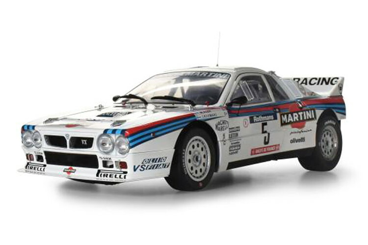 イクソ 1/8 ランチア 037 #5 ツール・ド・コルス マルティーニレーシング ウディアレン キビマキ 一揃いの道具 786一部分積み上げる ともし火＆物音役立つこと付き添い人 開閉Ixo 1:8 Lancia 037 N5 Tour de Corse Martini Racing Alen Kivimaki KIT with 786 parts Light und sound function