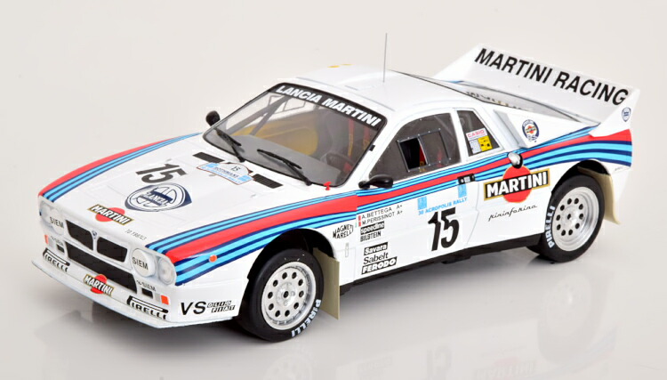 楽天市場】イクソ 1/18 フィアット 242 マティーニ レーシングチーム